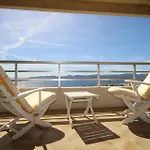 The Penthouse Saint-Raphaël