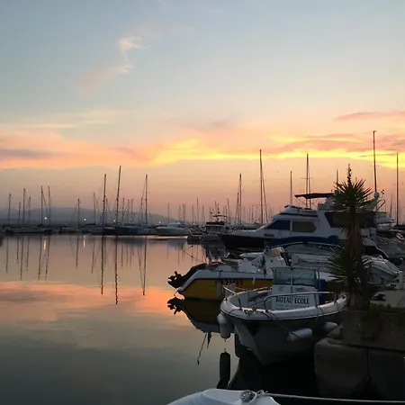 Lägenhet The Penthouse Saint-Raphaël