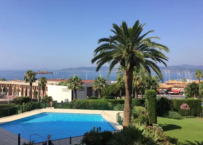 The Penthouse アパート Saint-Raphaël